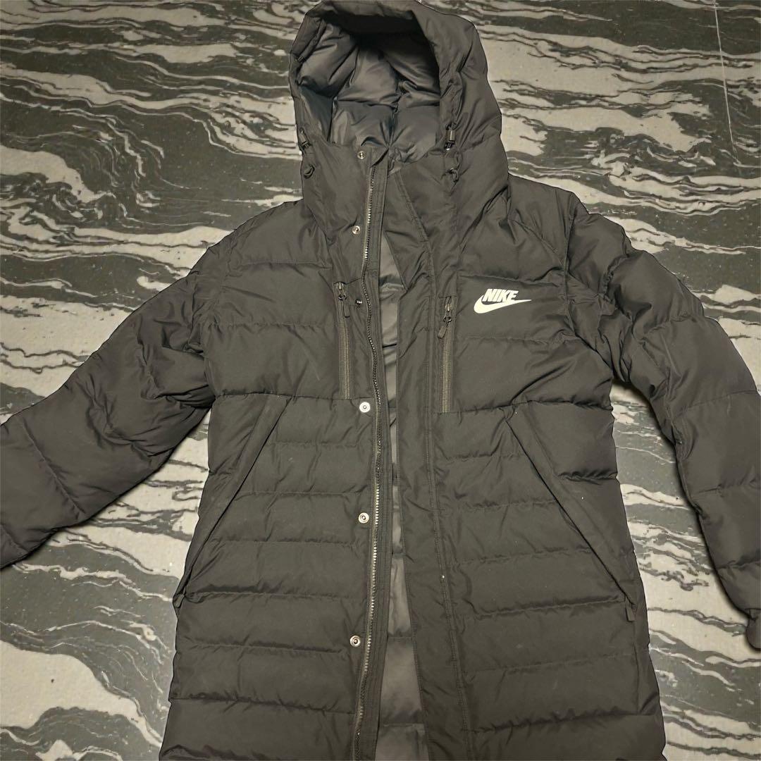 Nike ブラック ダウン ベンチコート