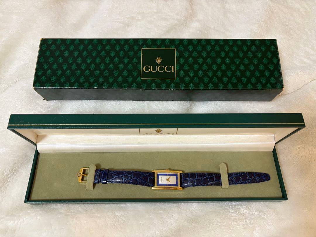 GUCCI グッチ クォーツ腕時計 ネイビー革ベルト レディース