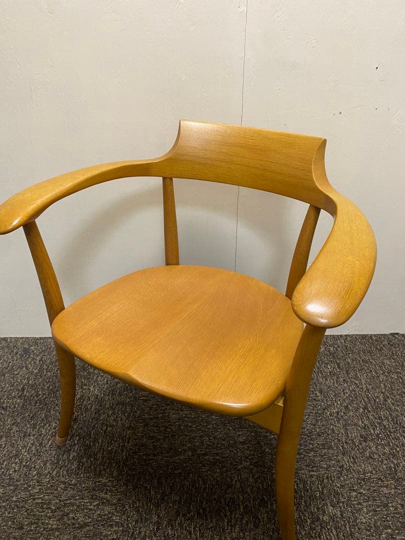 ☆ 飛騨産業　クレセントアームチェア　キツツキ　SG261A ①